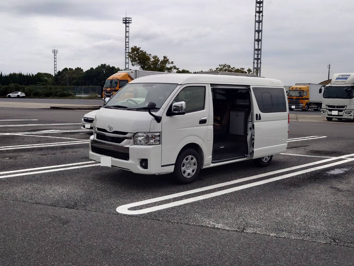 完成車両のご紹介 「EXCLUSIVE 5star TypeⅡ」旅行の運転疲れも心配なし！私たちの家族旅行の幅を広げたキャンピングカー